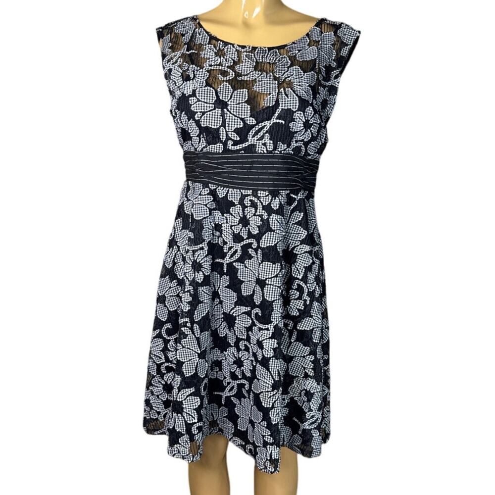 ett:twa by Anthropologie Sommer Floral Lace Sleeveless Dress Size 12 P 12P